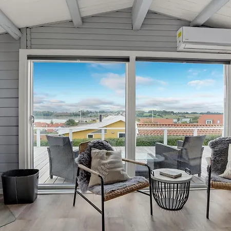 3 Bedroom In *